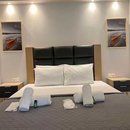 Thomas Studios & Apartments Paralia 외부 사진