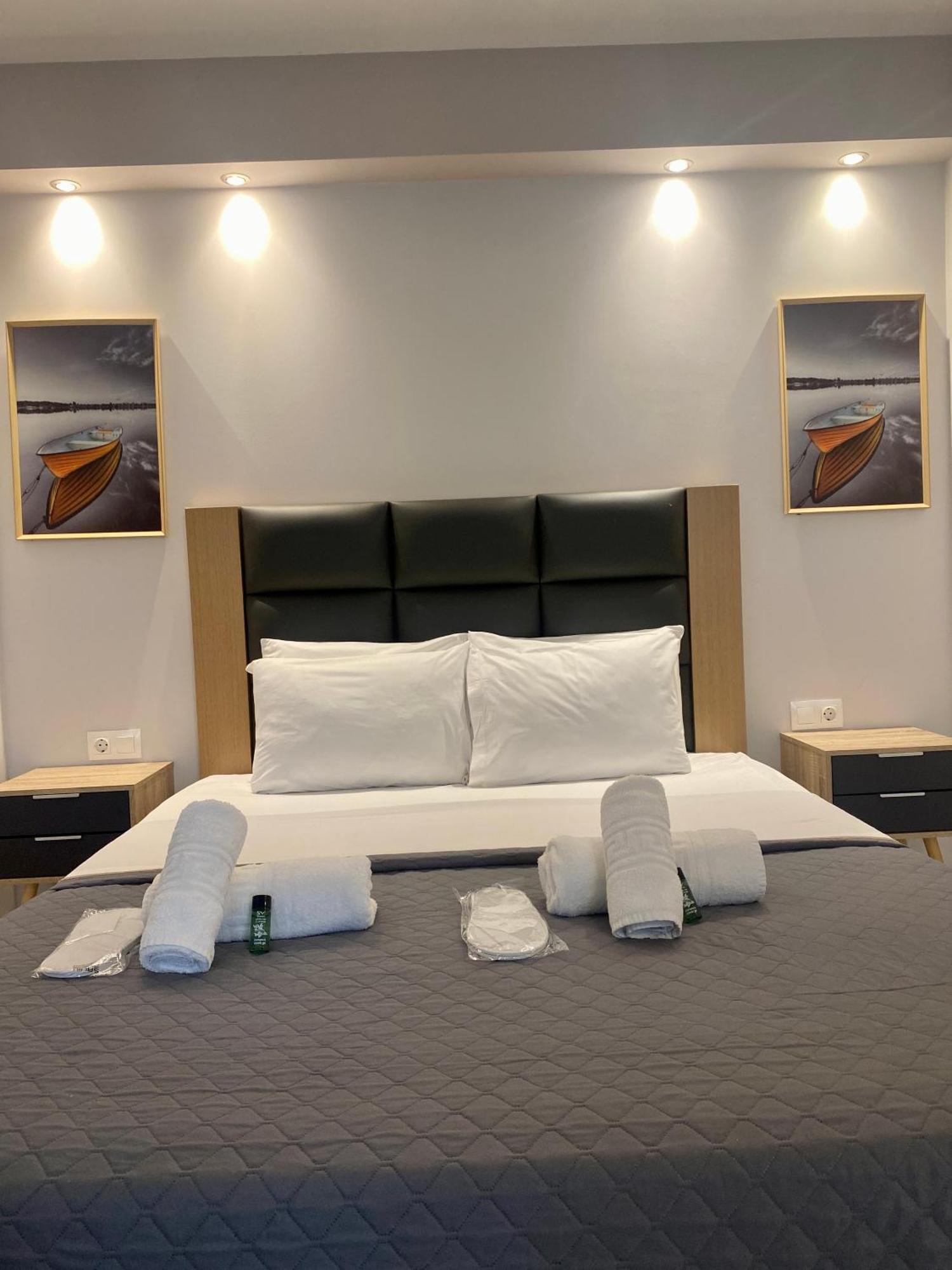 Thomas Studios & Apartments Paralia 외부 사진